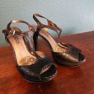 Moda, heels, 7M, metallic black